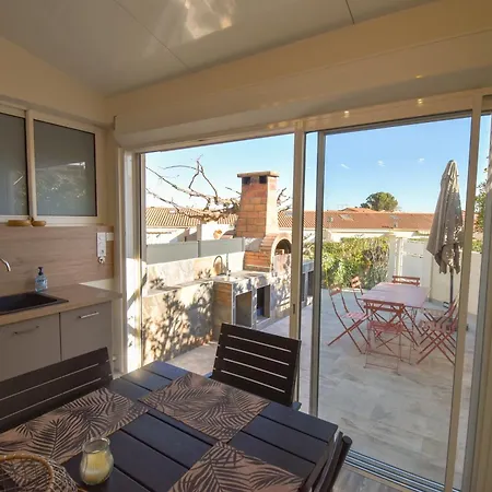 Dora Tatil Evi Saint-Pierre-la-Mer (Aude)